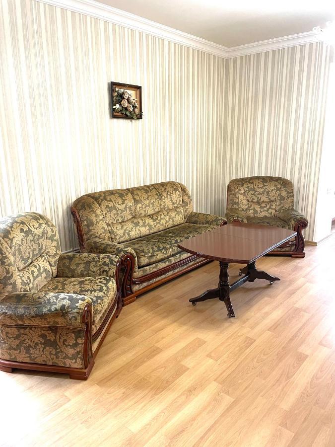 Apartment In The Center Of Yerevan Ngoại thất bức ảnh